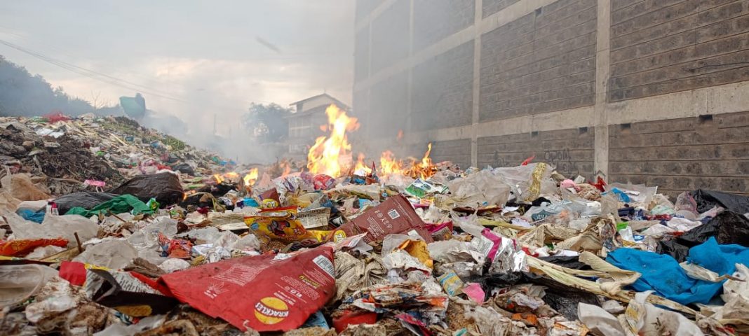Garbage burning in Kibera slums in Nairobi, Kenya